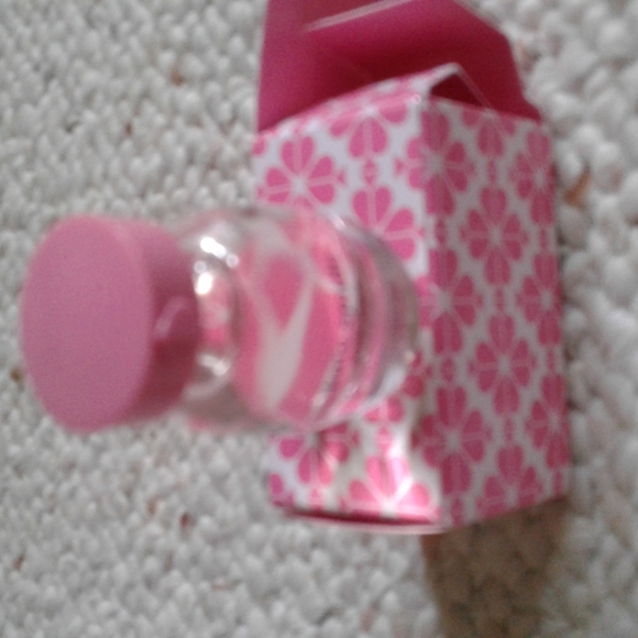Kate spade perfume new in box - Picture 2 of 2